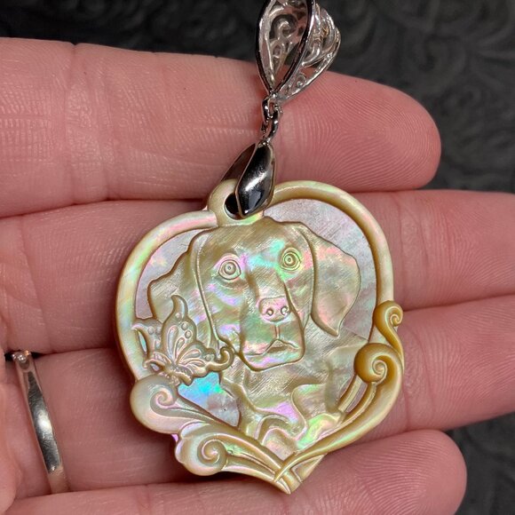 Butterfly And Labrador Retriever Carved Mother of Pearl Heart Pendant - Picture 8 of 9